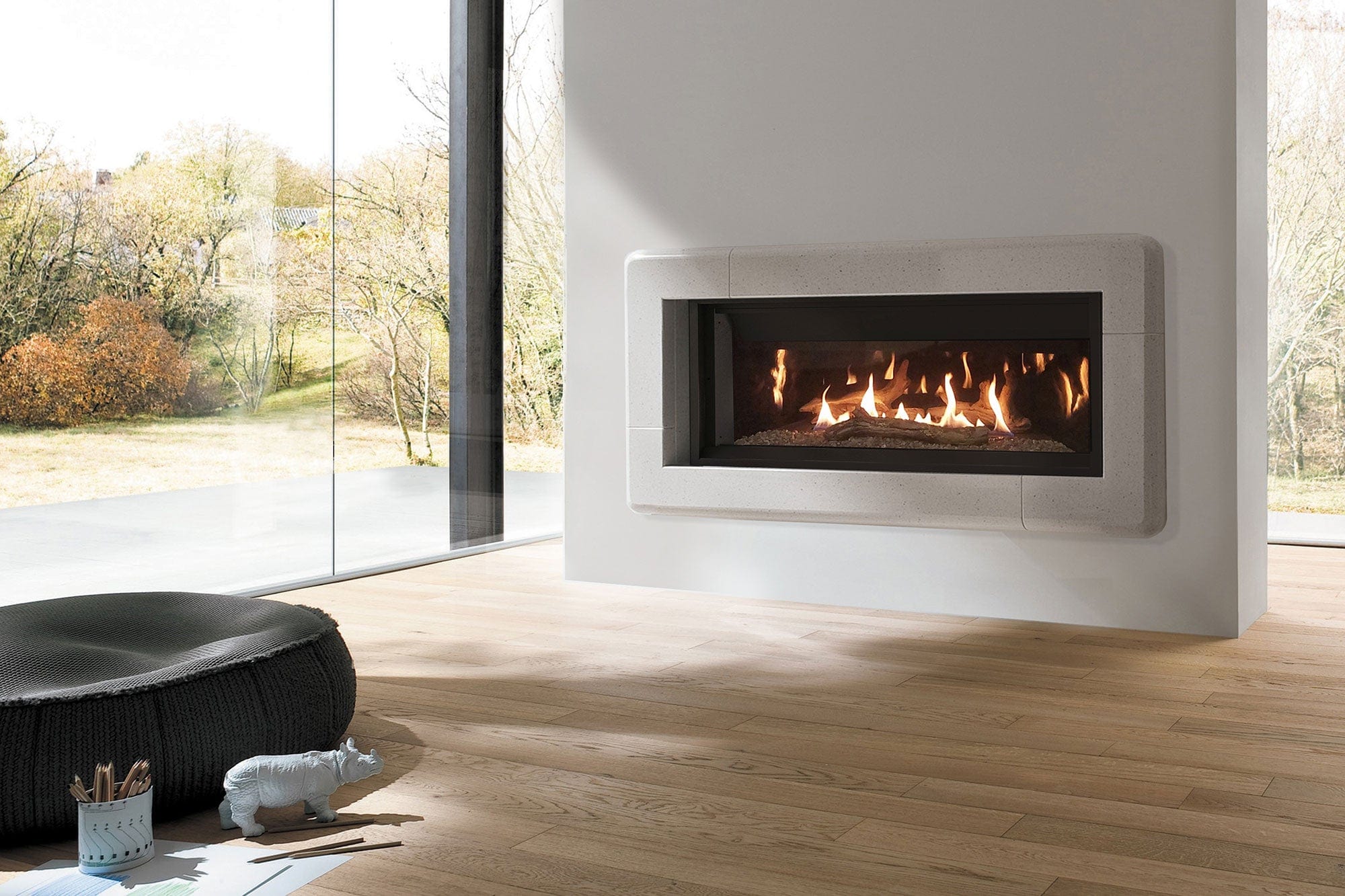 Ambiance Fireplaces Illusion 47 Linear Gas Fireplace - Image 3
