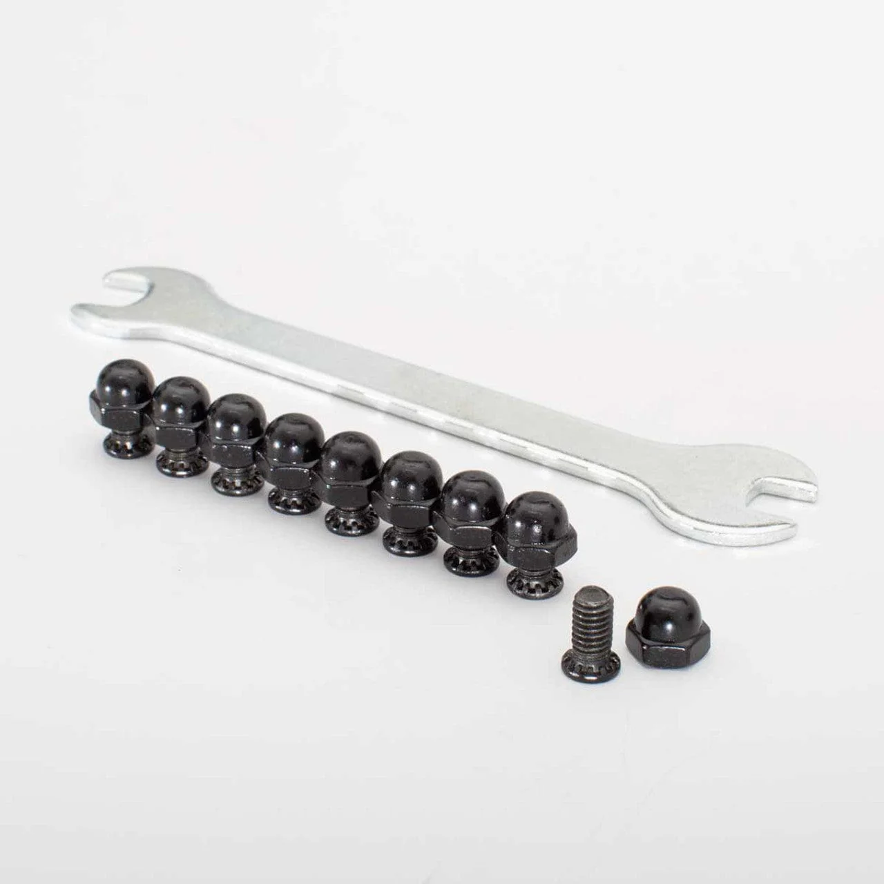 Big Green Egg Mini Carrier Hardware Pack - 117380