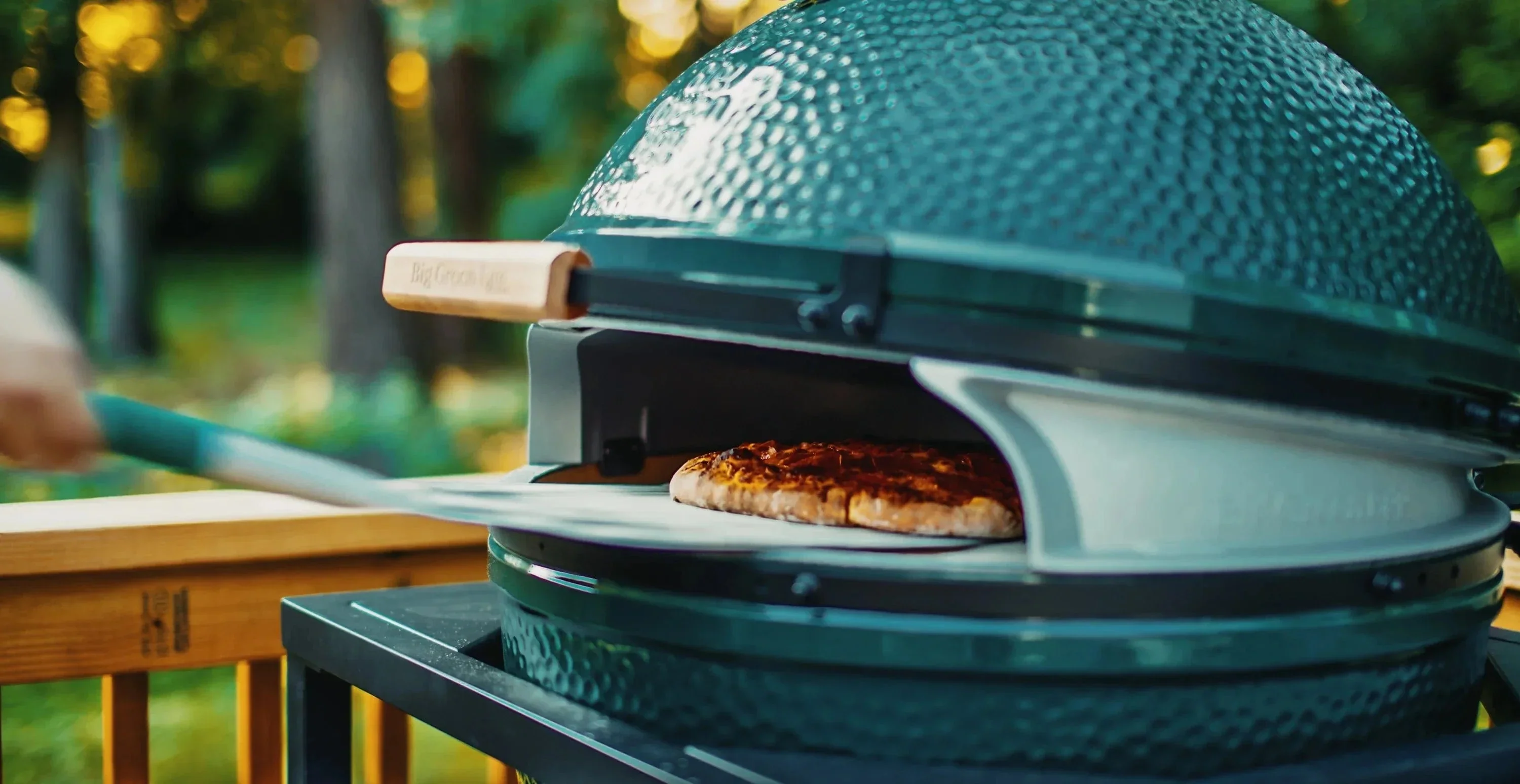 Big Green Egg Pizza Wedge (XLarge) - 136688 - Image 7