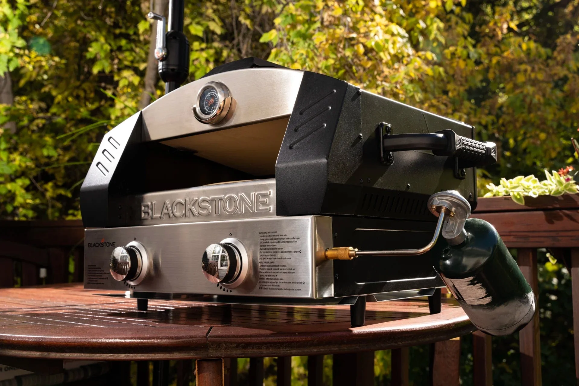 Blackstone Griddle Essentials Portable Pizza Oven (w/ Pizza Peel & Cutter) - Image 7