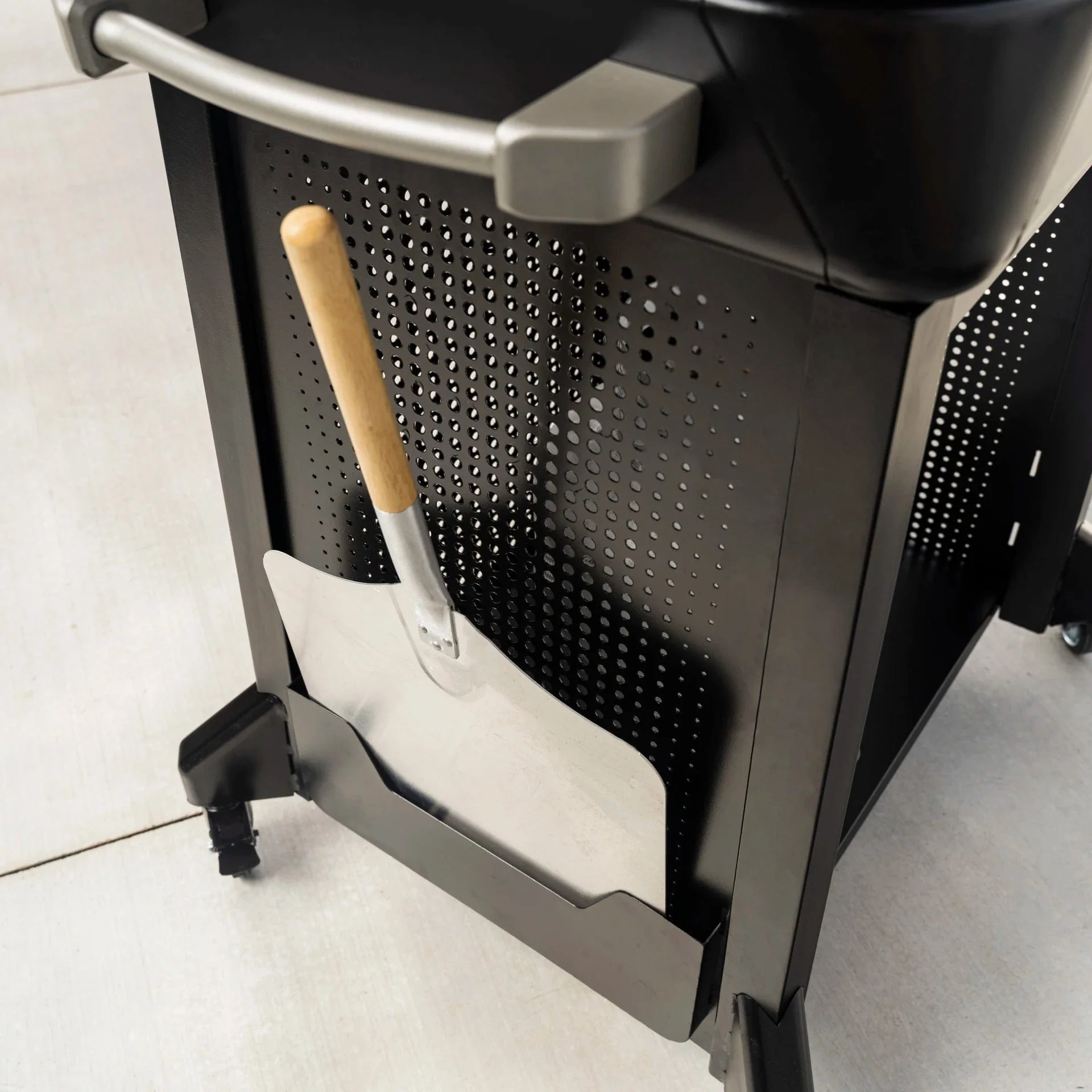 Blackstone Pizza Oven w/ Mobile Cart - Image 5