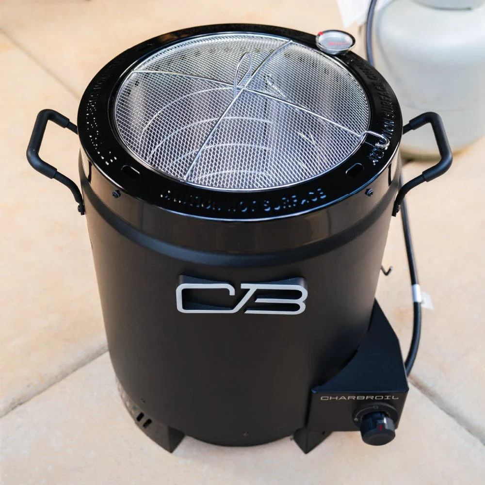 Charbroil The Big Easy Outdoor Air Fryer - Image 9