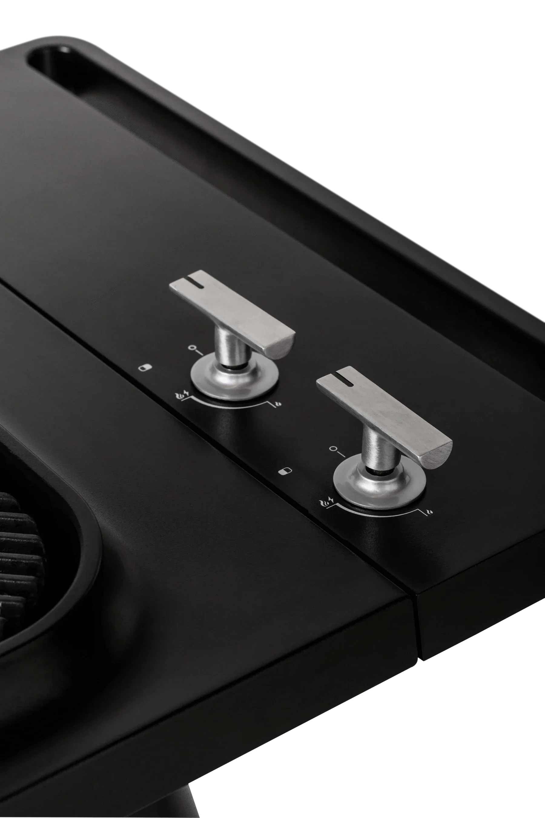 Everdure FORCE 2-Burner Gas Grill - Image 9