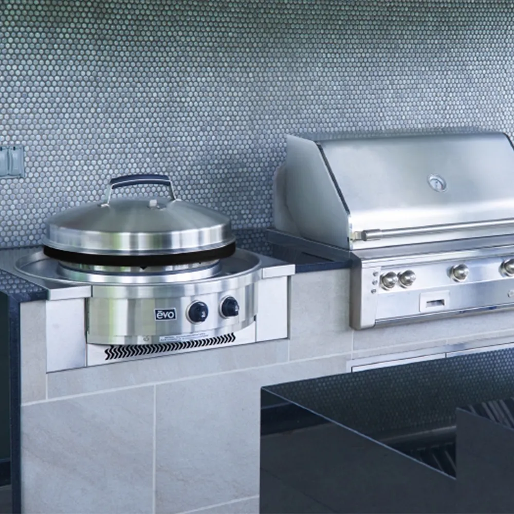 EVO Grills Affinity 25G Built-in Gas Flattop Griddle (Seasoned Cooksurface) - Image 4
