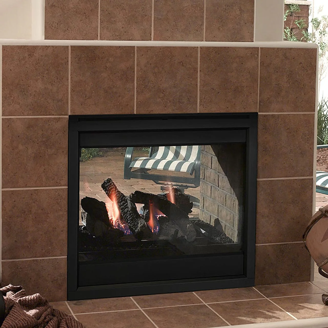 Majestic Twilight Modern Indoor/Outdoor See-Through Gas Fireplace