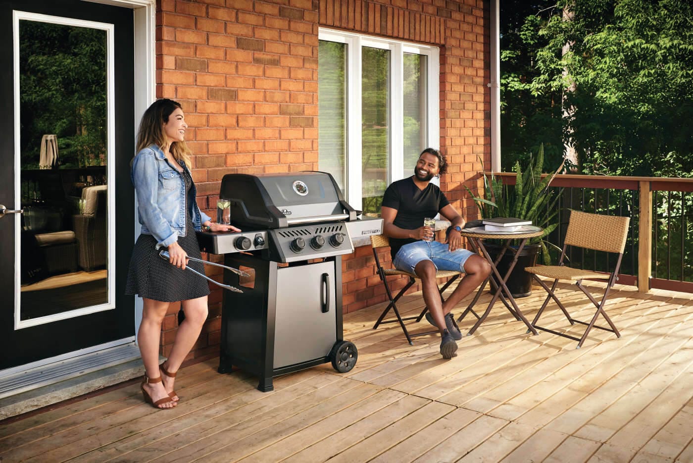 Napoleon Freestyle 365 SB Gas Grill (Propane - Online Only) - F365DSBPGT-ECP - Image 9