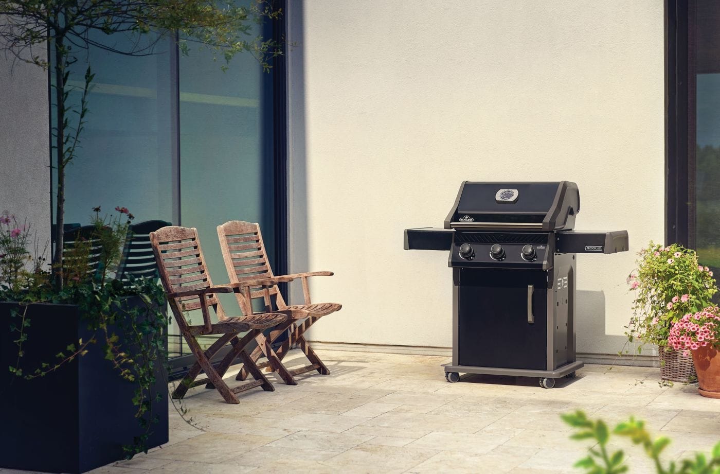 Napoleon Rogue 425 Gas Grill w/ Stainless Steel Grids - R425K-2-SS - Image 9