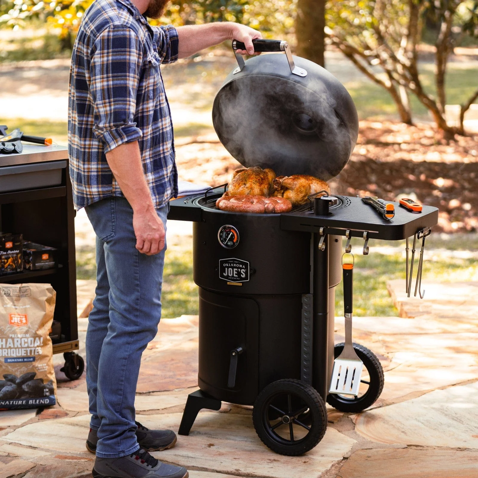 Oklahoma Joe Bronco Drum Smoker & Grill - Image 10