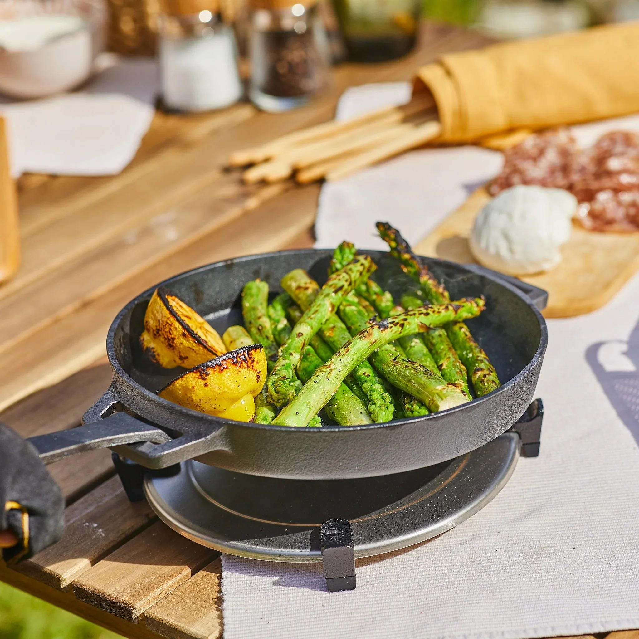 Ooni Cast Iron Skillet - UU-P2A900 - Image 8