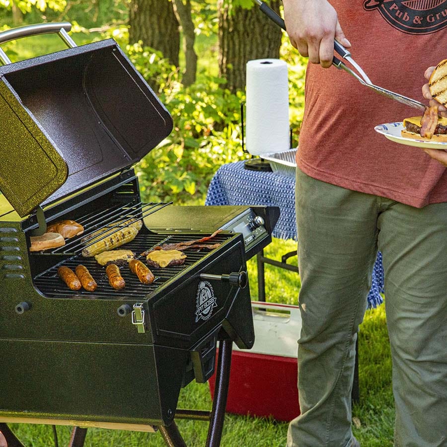 Pit Boss Mahogany 260 Portable Wood Pellet Grill - Image 4