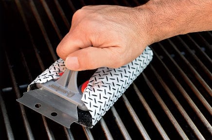 Q-Swiper Grill Cleaner Kit (1 Brush + 25 Wipes) - 1251C - Image 4