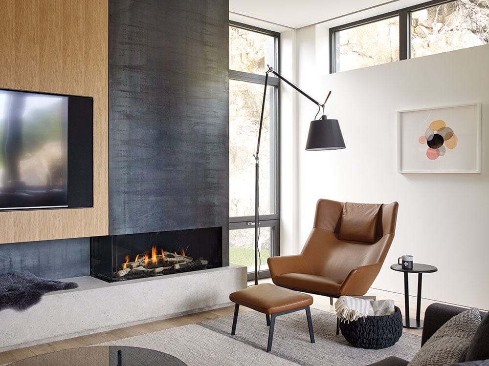 Regency City Series Chicago Corner 40 Gas Fireplace - Image 2