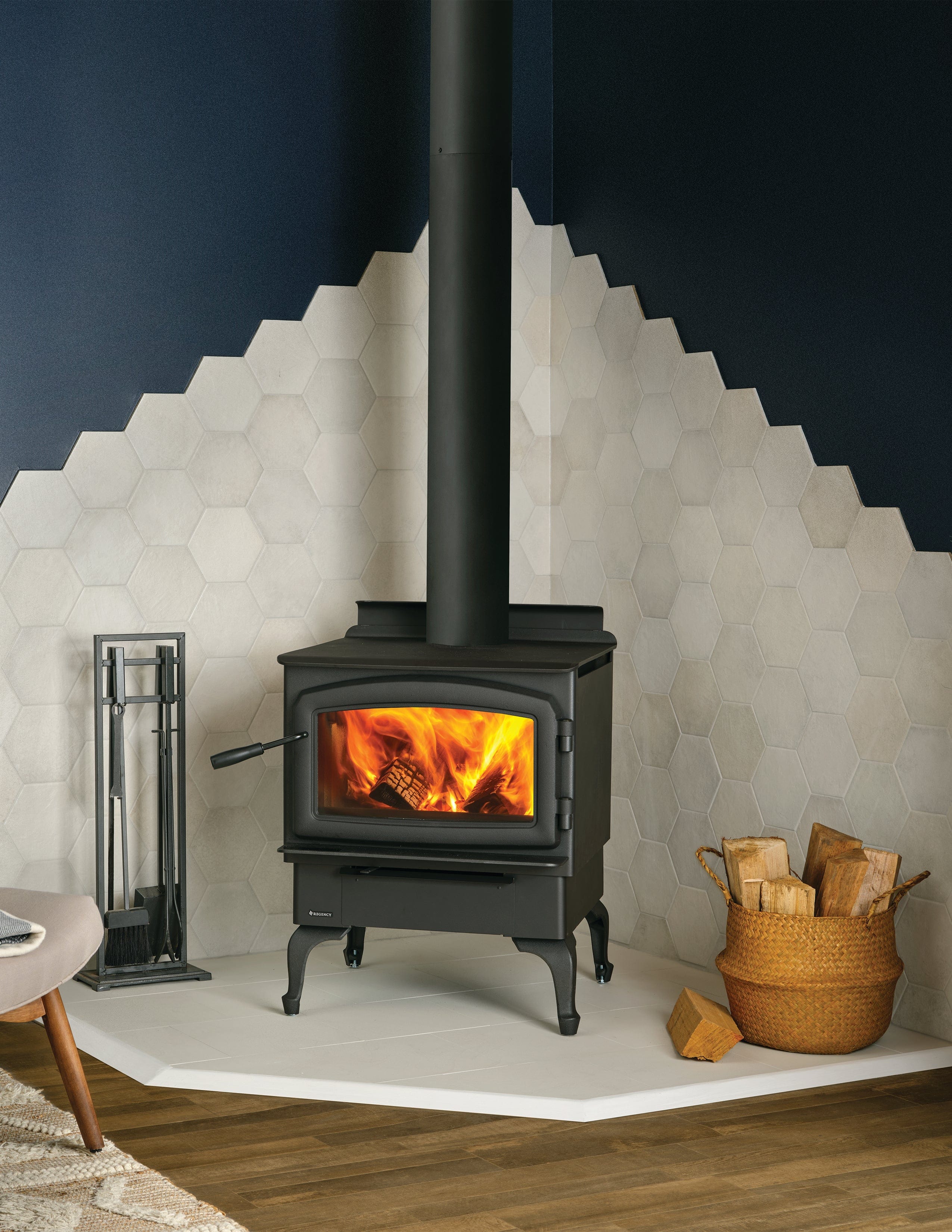 Regency Classic F2450-2 Wood Stove - Image 2