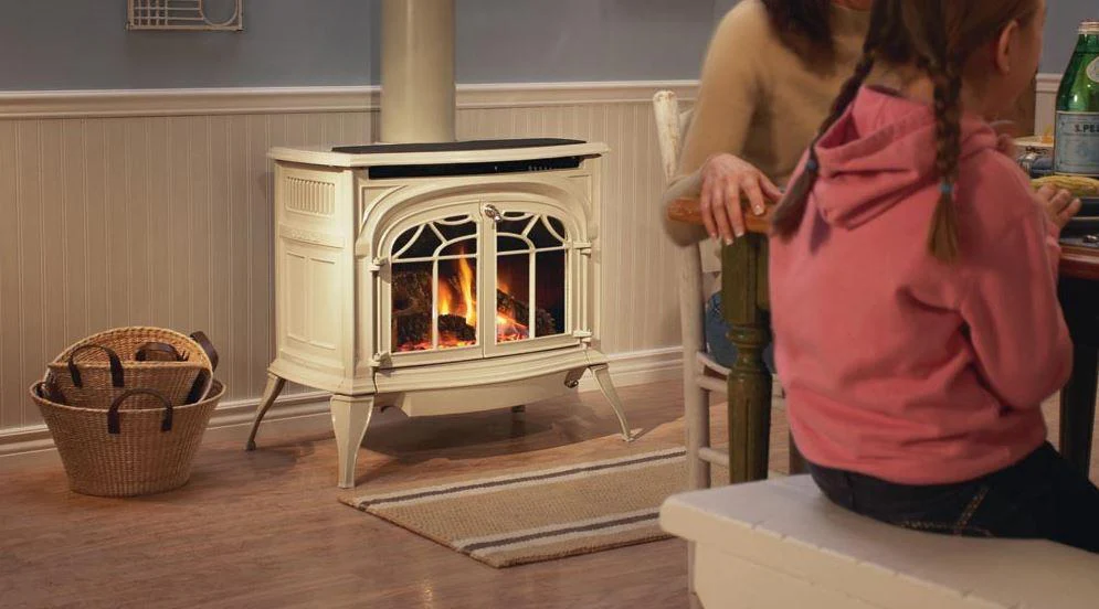 Vermont Castings Stardance Direct Vent Gas Stove (IntelliFire ver.) - Image 3