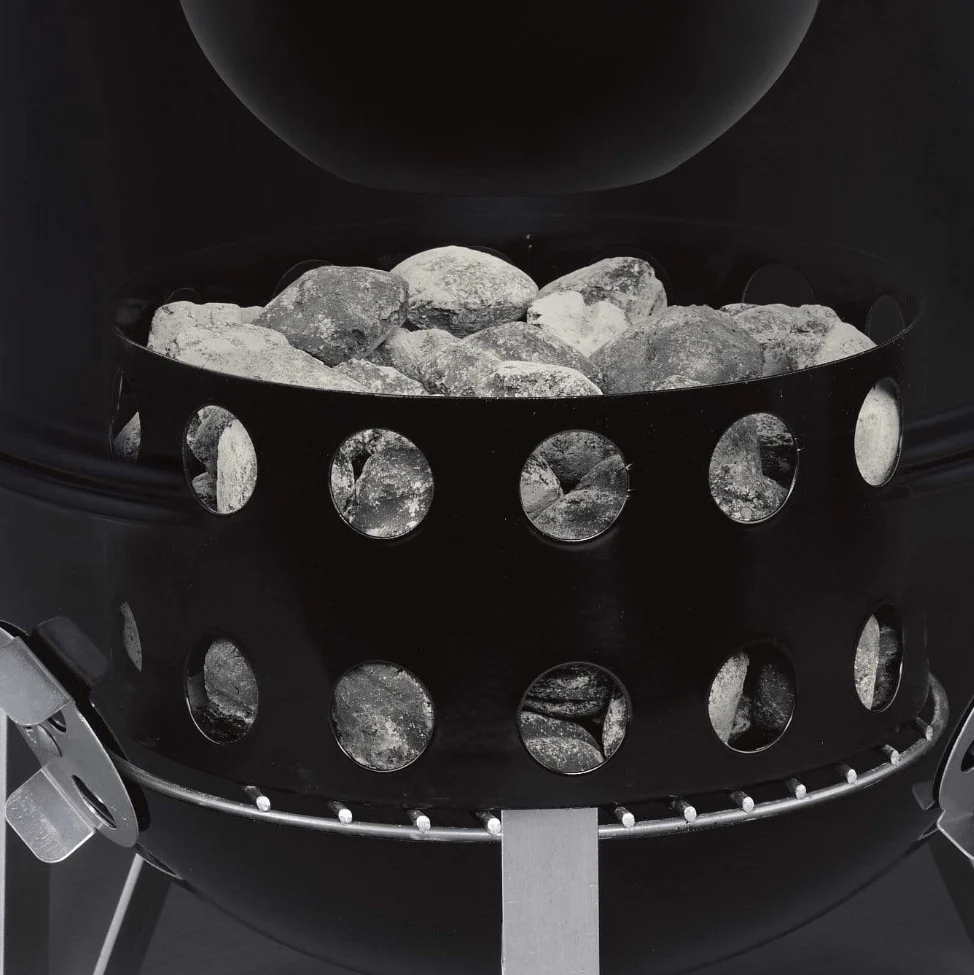 Weber 22" Smokey Mountain Cooker - Image 5