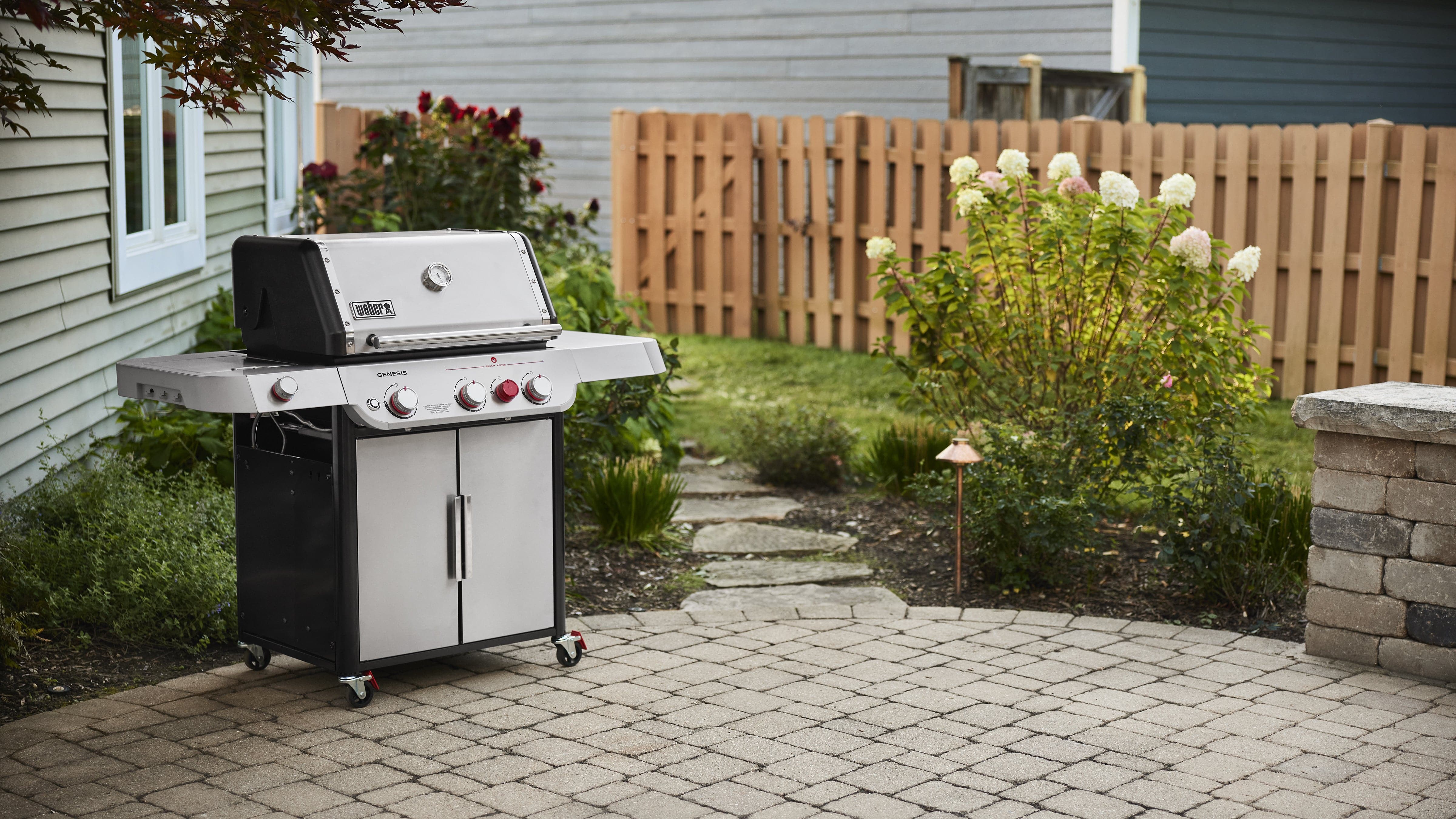 Weber Genesis S-335C Gas Grill (Stainless Steel) - Image 4