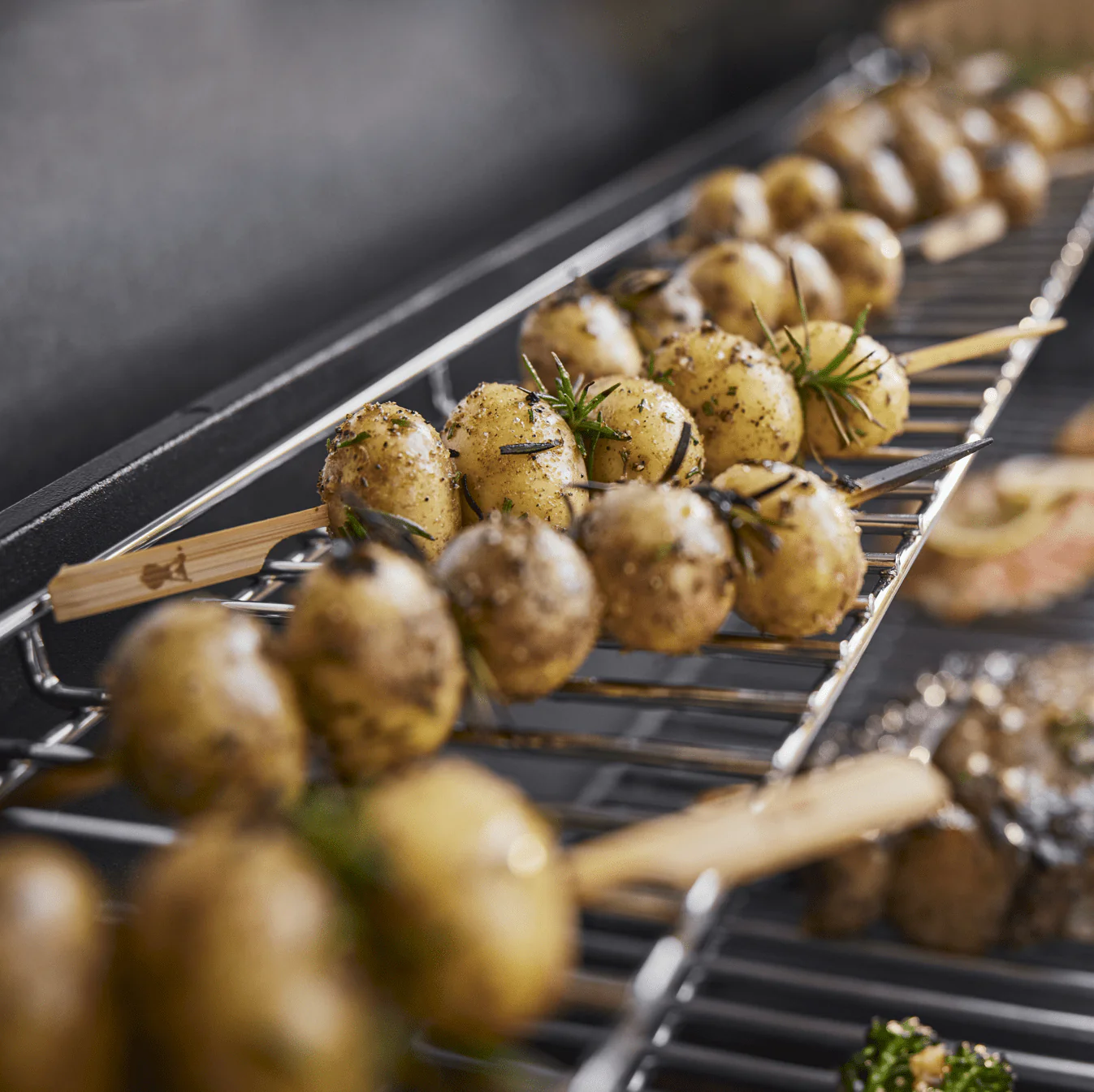 Weber Genesis S-335C Gas Grill (Stainless Steel) - Image 6