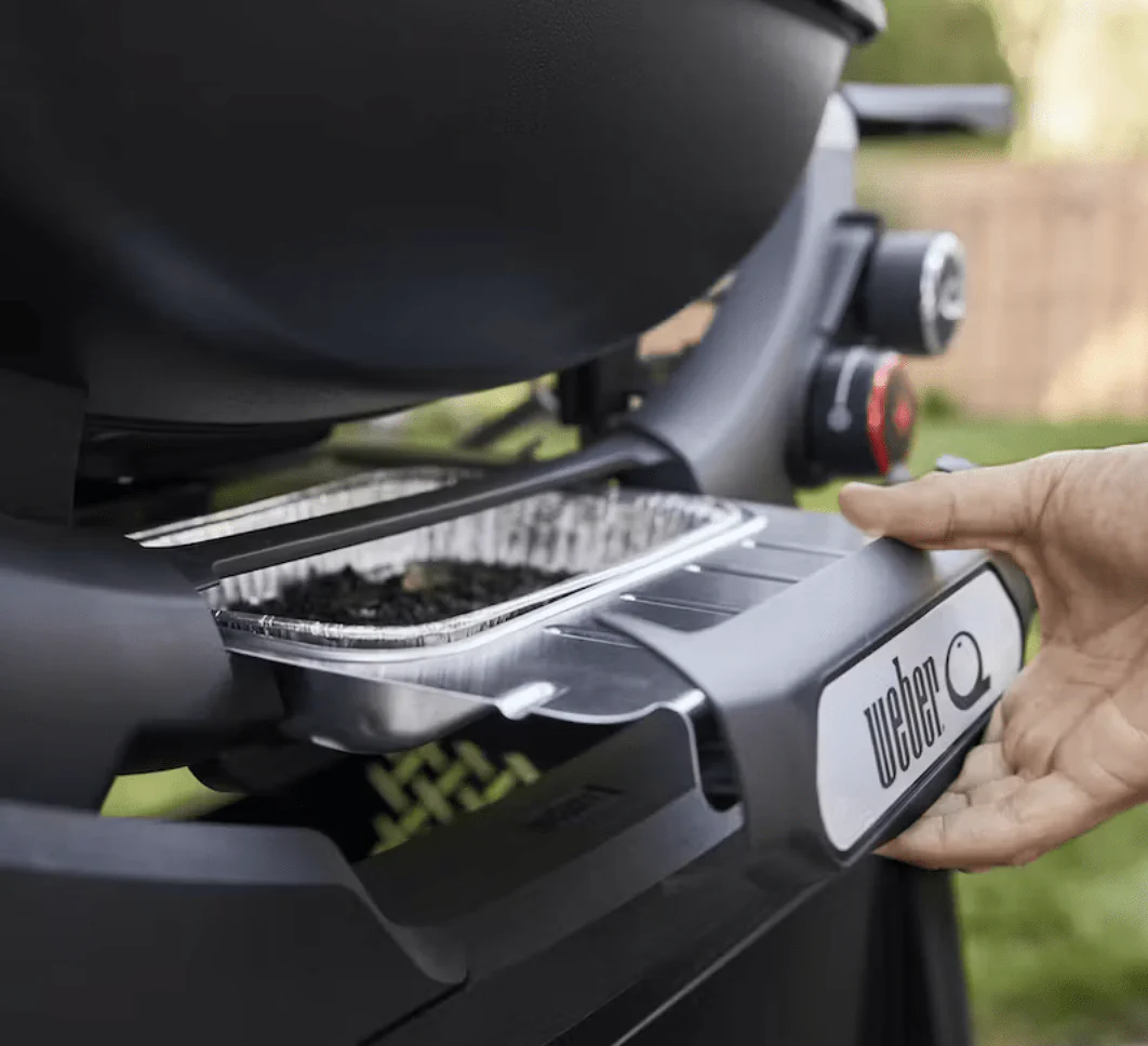 Weber Q 2800N+ Gas Grill with Stand - Image 12