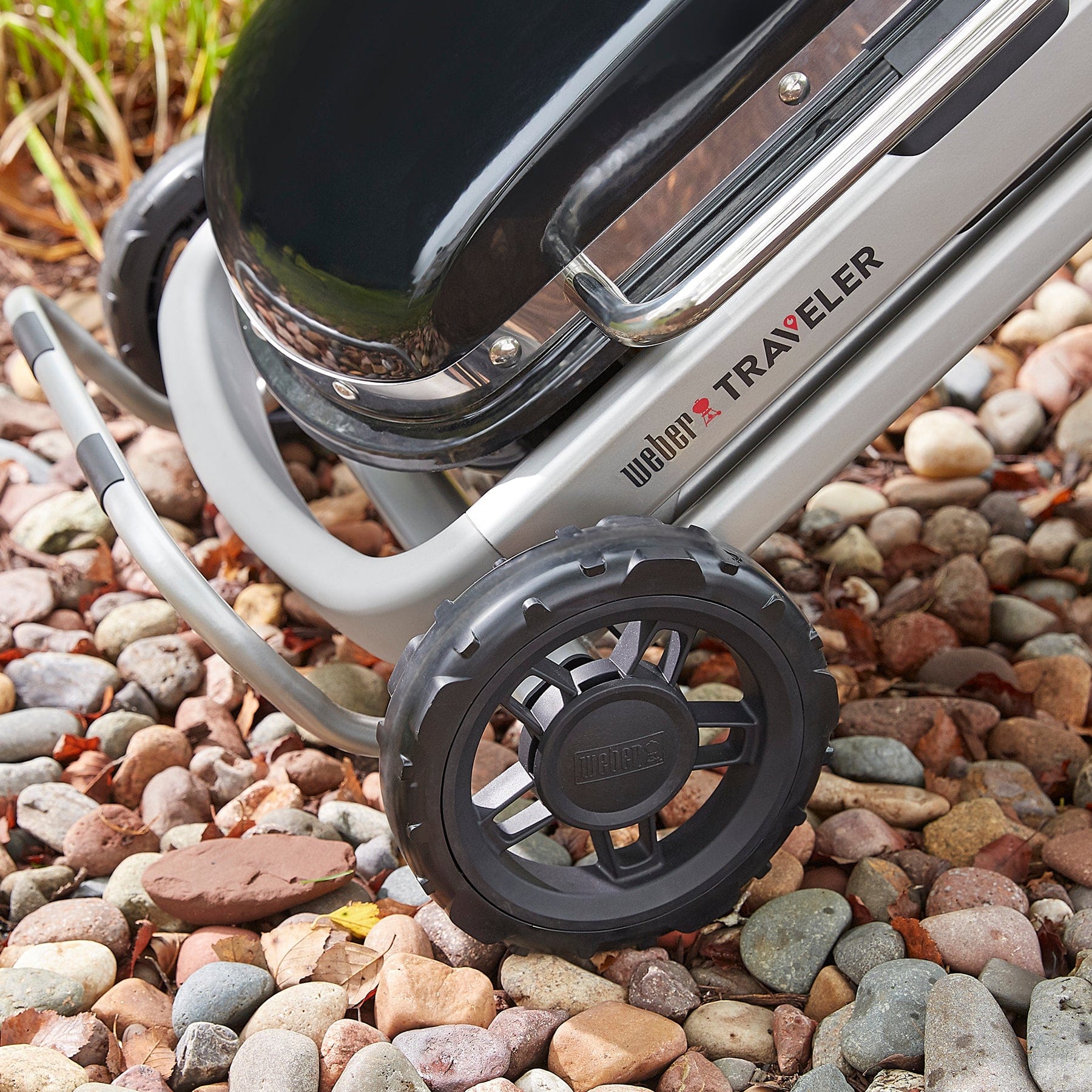 Weber Traveler Portable Gas Grill (Black) - Image 7