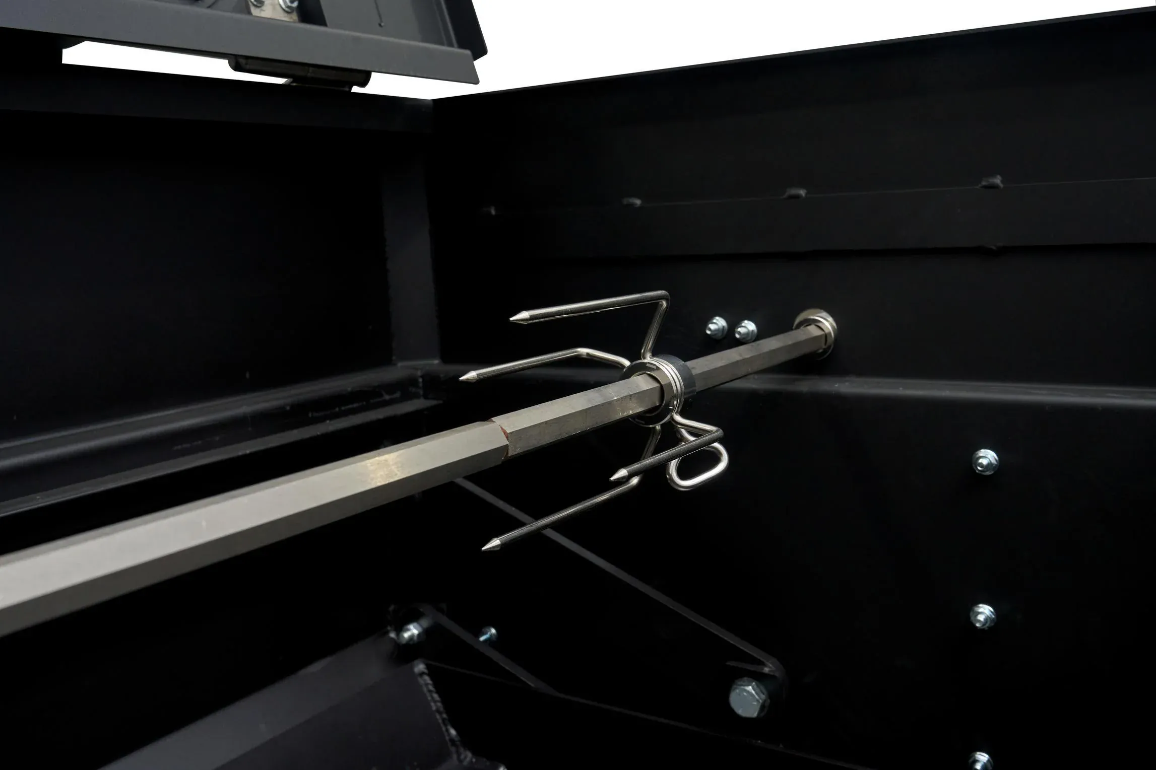 Yoder Universal Rotisserie Kit (Flat Top Charcoal / Grills up to 56") - A411680 - Image 6